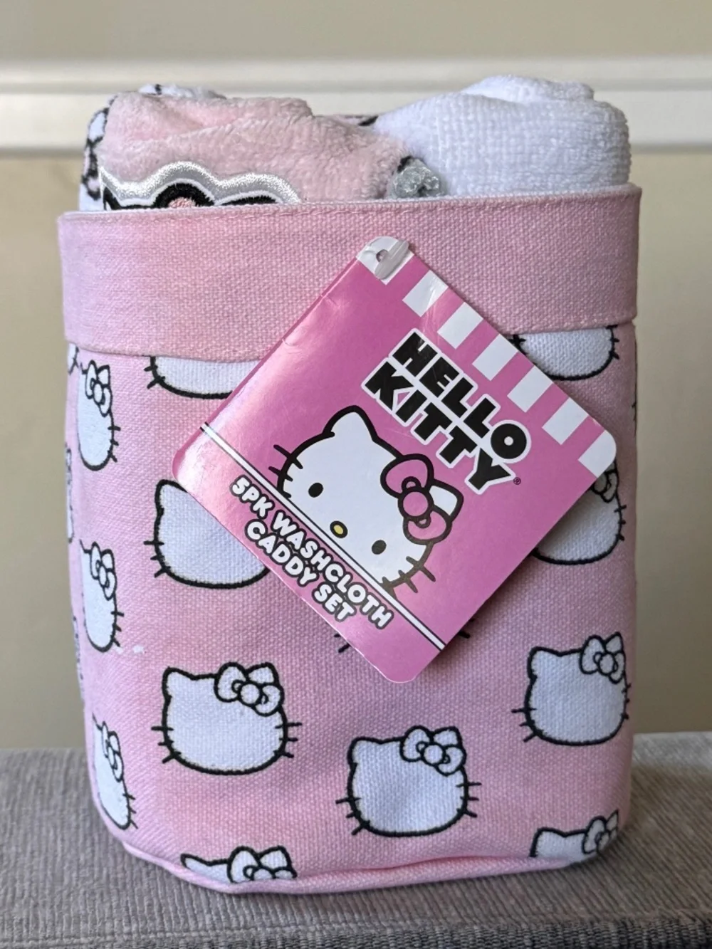 Hello Kitty 5 Pack Washcloth Caddy Set